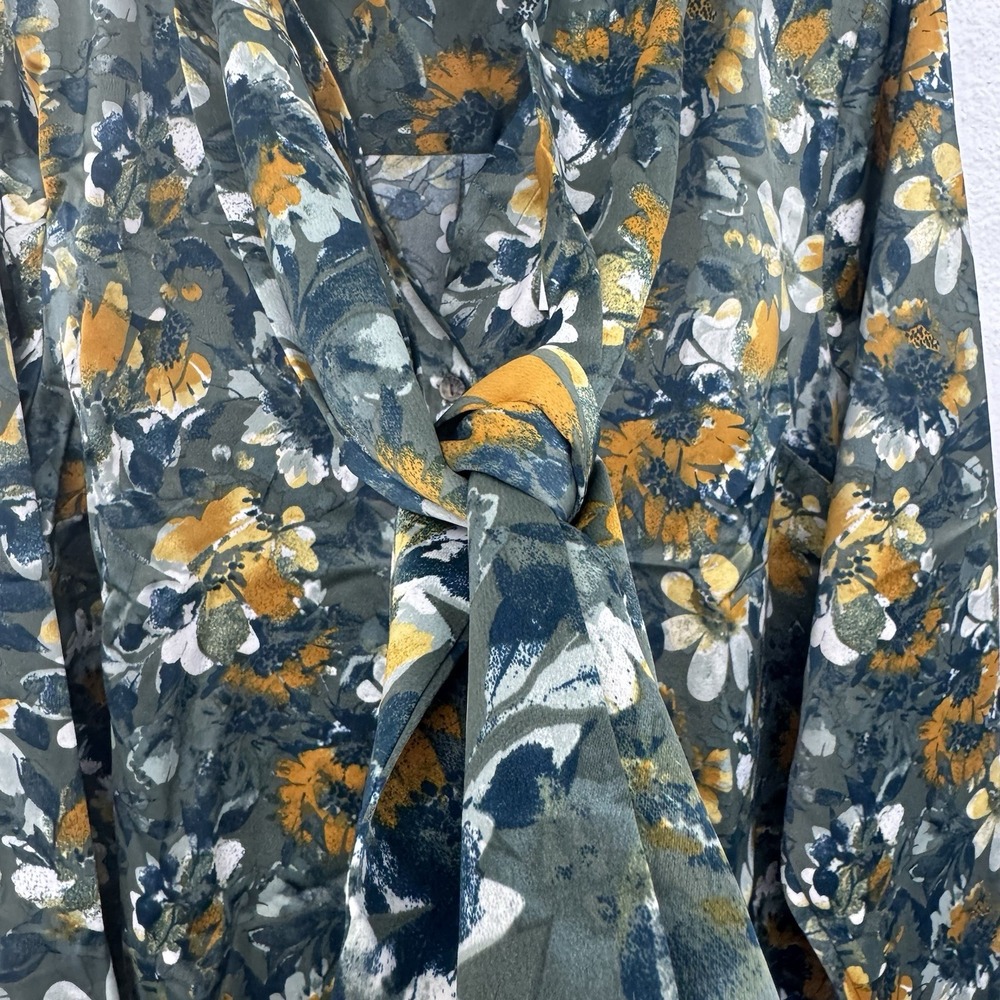 D&Co Denim & Co Size L Shirt Blouse Floral Long Sleeve TieGreen Blue Gold  Flowy - Picture 7 of 9